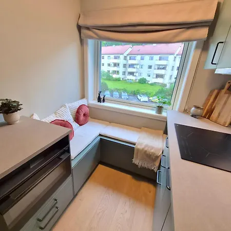 In Beautiful 2br Sea View - Balcony Lägenhet
