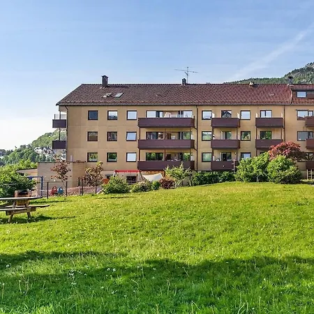 In Beautiful 2br Sea View - Balcony * Bergen
